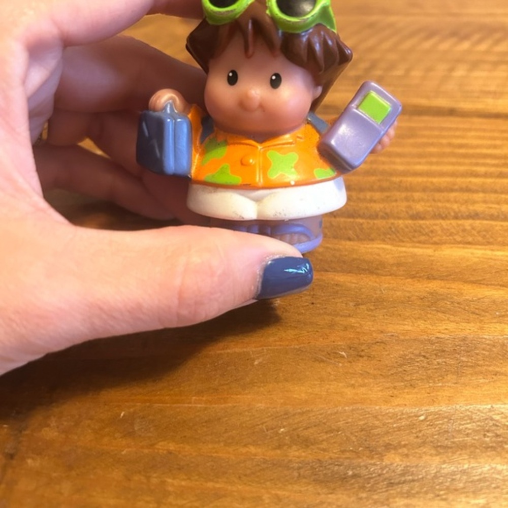 Fisher Price Little People Vacationer as is